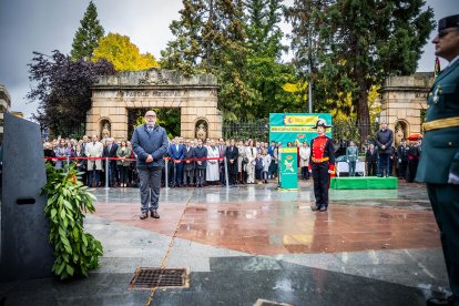 Celebración del día de la Virgen del Pilar Día y el día de la Hispanidad.