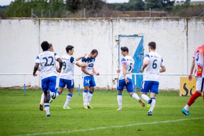 La SD Almazán suma la primera victoria de la temporada en un buen partido ante su inmediato perseguidor.