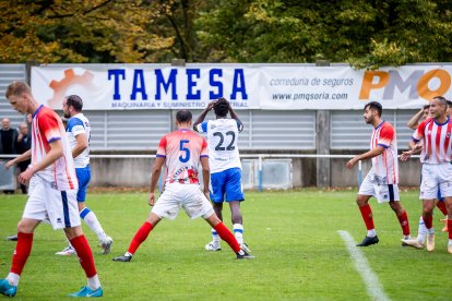 La SD Almazán suma la primera victoria de la temporada en un buen partido ante su inmediato perseguidor.