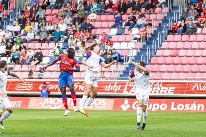 Poco premio para un Numancia que dispuso de más y mejores ocasiones que el rival.