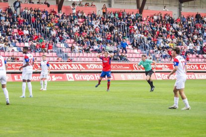 Poco premio para un Numancia que dispuso de más y mejores ocasiones que el rival.