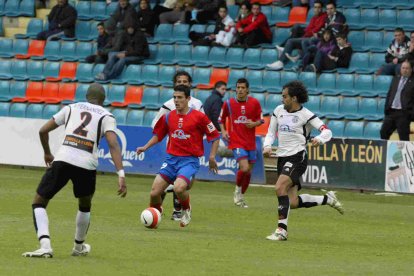 El canterano Huete jugó los últimos minutos en Salamanca.