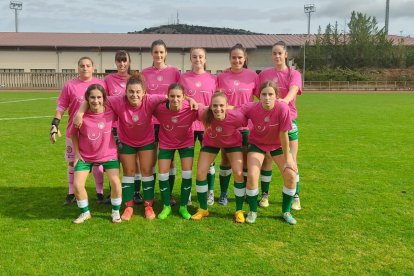 Once inicial del San José femenino.