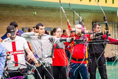 36 tiradores en el Fuente del Rey