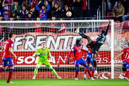 El CD Numancia se apea de la Copa dando una buena imagen