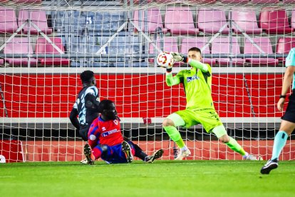 El CD Numancia se apea de la Copa dando una buena imagen