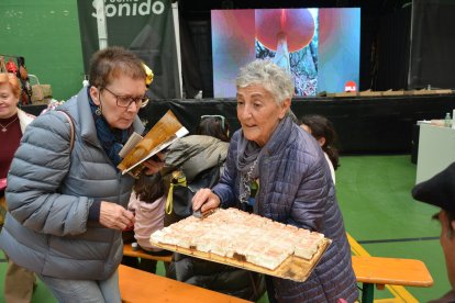 La localidad pinariega vive una nueva jornada ferial.