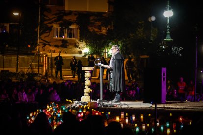 Lectura de la leyenda de Bécquer por el actor de doblaje Jordi Brau.