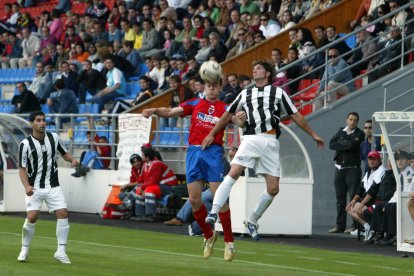 Imagen del Numancia B-Escobedo de hace 17 años en Los Pajaritos.