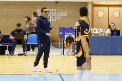 Alberto Toribio en el partido del pasado sábado en Los Pajaritos ante Emeve Lugo.