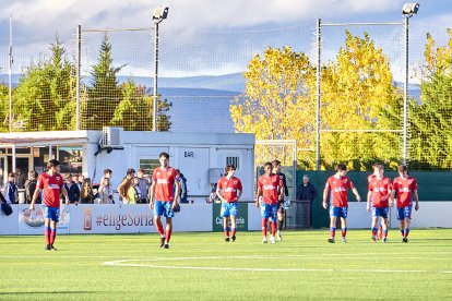 La Ciudad Deportiva acogió el derbi de Regional entre el CD Numancia B y el CD San José.