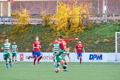 La Ciudad Deportiva acogió el derbi de Regional entre el CD Numancia B y el CD San José.