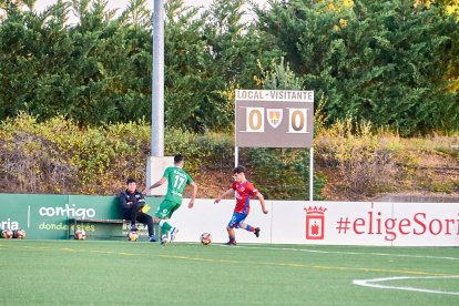 La Ciudad Deportiva acogió el derbi de Regional entre el CD Numancia B y el CD San José.