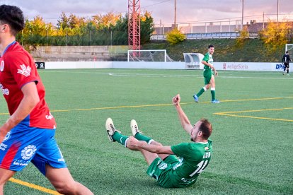 La Ciudad Deportiva acogió el derbi de Regional entre el CD Numancia B y el CD San José.