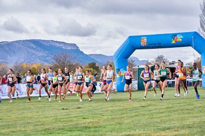 Valonsadero vuelve a convertirse en epicentro del campo a través con la trigésima edición del Cross Internacional de Soria.