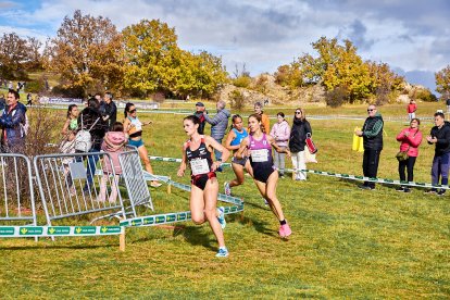 Valonsadero vuelve a convertirse en epicentro del campo a través con la trigésima edición del Cross Internacional de Soria.