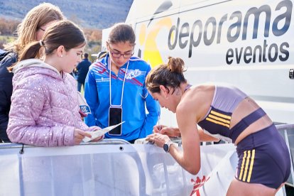 Valonsadero vuelve a convertirse en epicentro del campo a través con la trigésima edición del Cross Internacional de Soria.