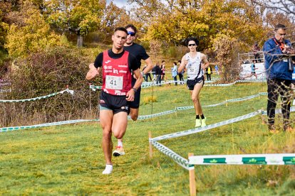 Valonsadero vuelve a convertirse en epicentro del campo a través con la trigésima edición del Cross Internacional de Soria.