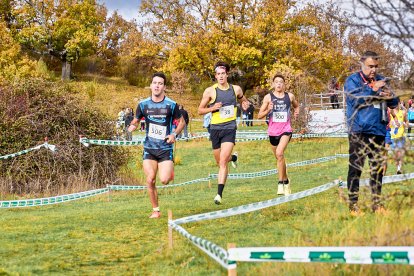 Valonsadero vuelve a convertirse en epicentro del campo a través con la trigésima edición del Cross Internacional de Soria.