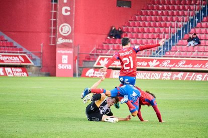 El Numancia empató a un gol con el Escobedo.