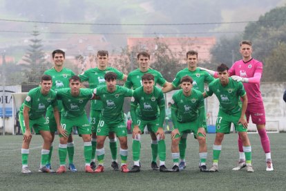 Once del Rayo Cantabria que el pasado domingo goleó 0-5 al Escobedo.