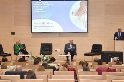 'Jornada de asociaciones de pacientes de Soria en el ámbito sanitario’ en el hospital Santa Bárbara de Soria.