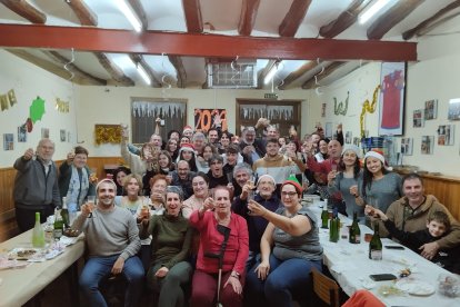 Celebración de la Nochevieja adelantada en Ventosa de San Pedro.