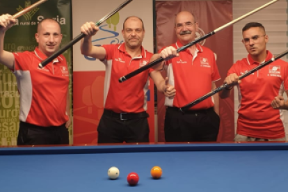 Integrantes del club soriano que participan en Montijo.