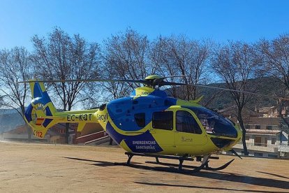 Archivo - Helicóptero medicalizado de Sacyl.