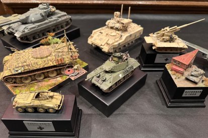 Miniaturas pintadas con maestría en el Casino