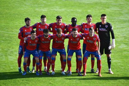 El Numancia gana en San Lázaro para recuperar el liderato a la espera del partido de esta tarde del Pontevedra.