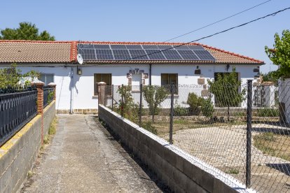 Placas solares en una vivienda de la Barriada