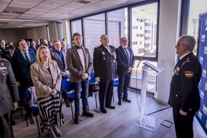 Celebración del 201 aniversario del Cuerpo Nacional de Policía con las autoridades.