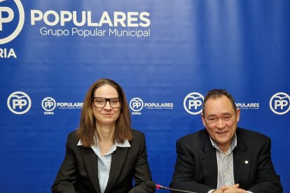 Belén Izquierdo y Saturnino de Gregorio.