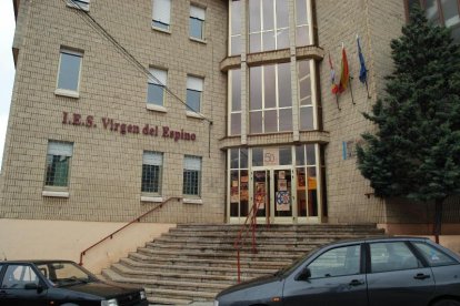 Instituto Virgen del Espino.