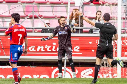 Dorronsoro recuperaba la titularidad en la portería del Numancia la pasada jornada.