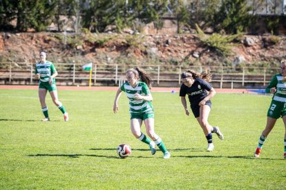 El San José Femenino recibe este domingo al segundo clasificado.