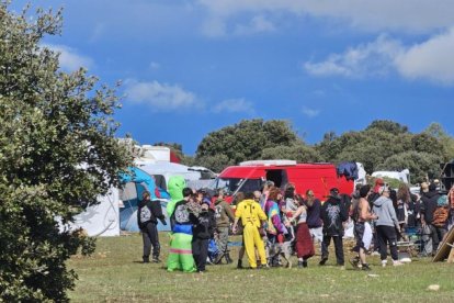 Han participado medio millar de personas en la rave de Aguaviva de la Vega.