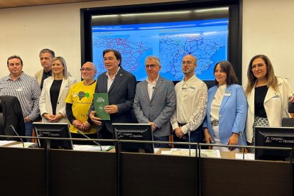 Representantes de Soria Ya, Teruel Existe, Cuenca Ahora y La Otra
Guadalajara.