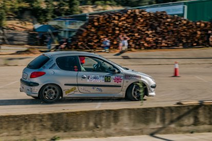 El leonés Mauro Prieto a los mandos de un Peugeot 208 fue el ganador de la clasificación general.