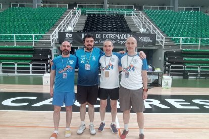 Medallistas sorianos en la cita del último Máster Nacional celebrado en Cáceres el pasado fin de semana.