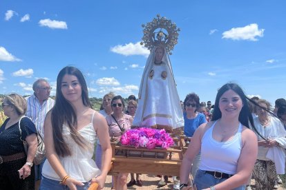 Villálvaro y Zayas de Báscones se unen en romería.