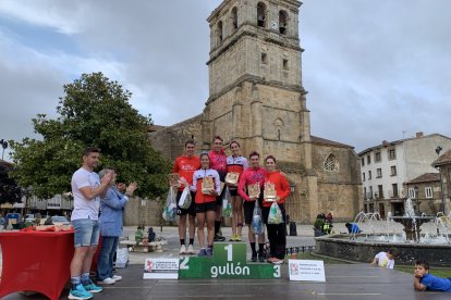Podio con los mejores en el Regional entre los que se encuentra el soriano Alfonso Izquierdo.