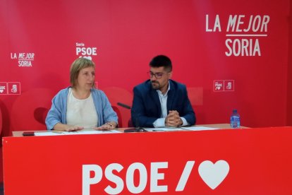 Yolanda Santos y Carlos Llorente.