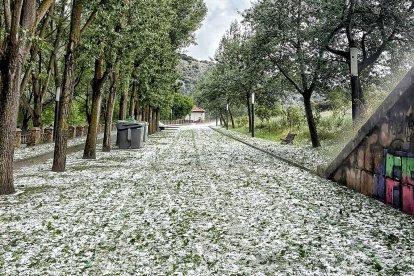 Granizada del jueves en el entorno del Soto Playa.
