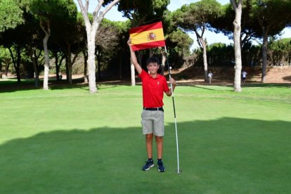 Enzo Jiménez se ha proclamado campeón de España Alevín en Cádiz