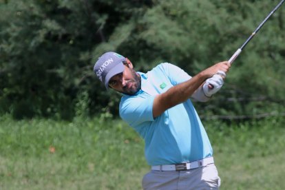 Daniel Berná durante un campeonato de golf.