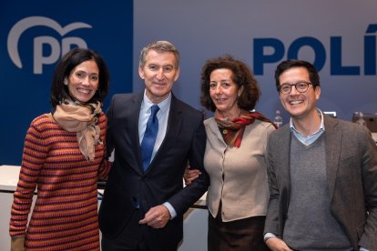 Patricia Rodríguez, Alberto Núñez Feijóo, Mercedes Cantalapiedra y Tomás Cabezón.