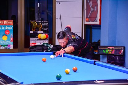 Felician Farcas en plena partida