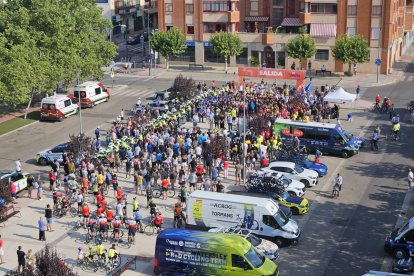 Concentración en memoria del joven ciclista fallecido en Soria.